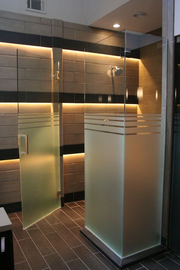 Moderne Glasdekorfolie im Wohnbereich für mehr Privatsphäre